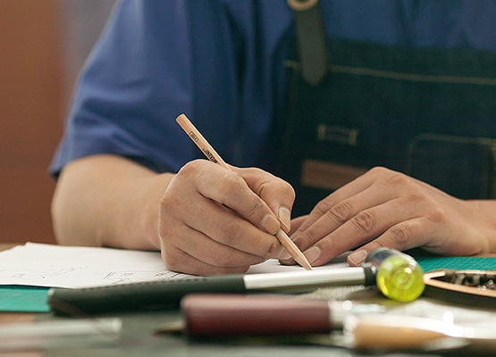 창 색조 제조업체 연구 및 개발