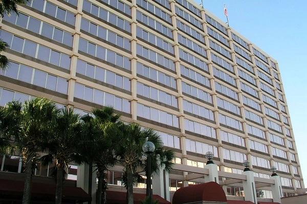 건물 태양 제어 필름의 장점