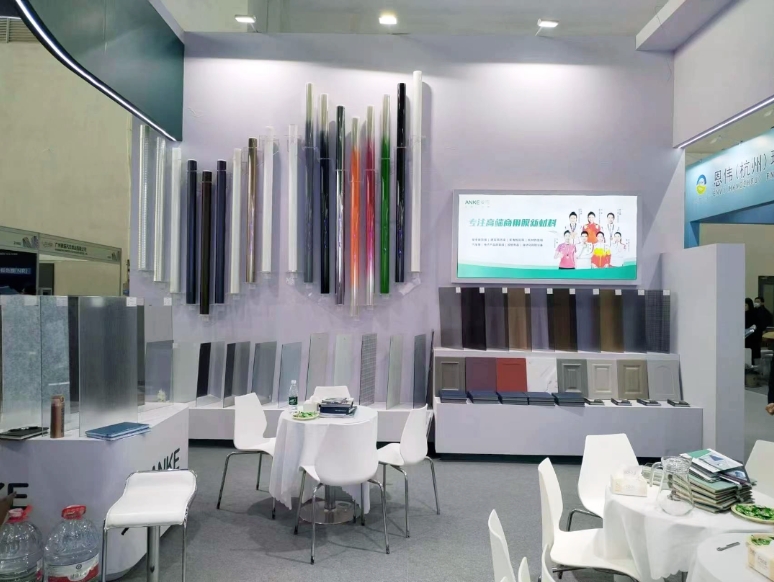 innovation_knows_no_bounds_01.png innovation_knows_no_bounds_01.png